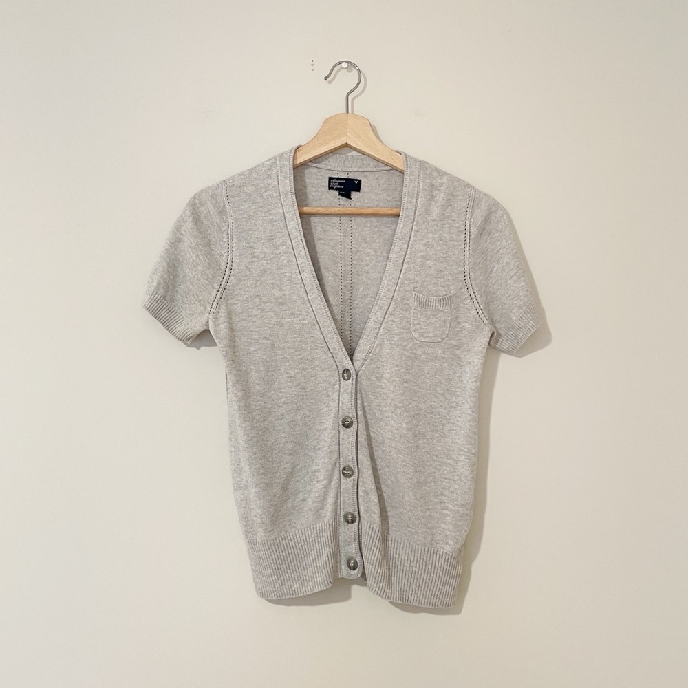 American Eagle • Light Gray Short Sleeve Sweater Cardigan